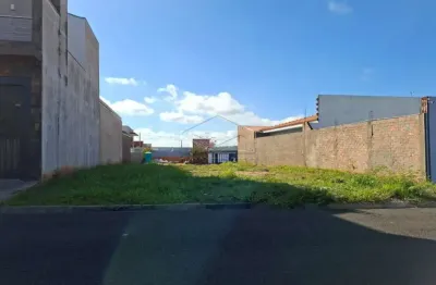 Casa à venda no Residencial e Comercial Sant'anna, Agudos 