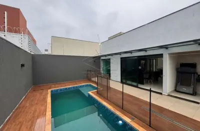 Casa com 3 quartos à venda na Vila Malvina, Agudos 