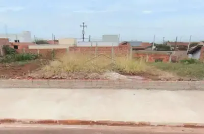 Casa à venda no Loteamento Vitória, Barra Bonita 