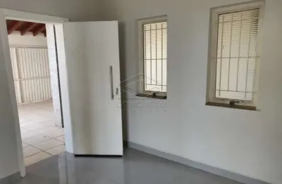 Casa com 3 quartos para alugar no Centro, Lençóis Paulista 