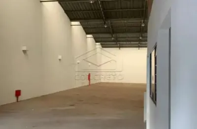 Excelente galpão comercial em localização privilegiada