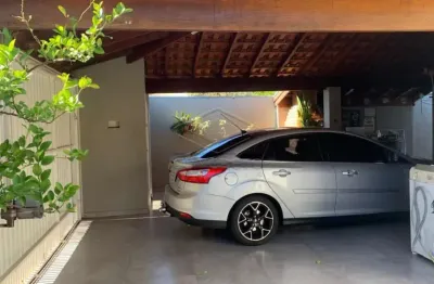 Casa com 3 quartos à venda no Jardim Europa, Bauru 