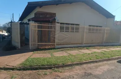 Casa com 3 quartos para alugar no Parque Jardim Europa, Bauru 