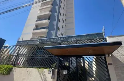 Apartamento com sacada em andar alto - edifício maracaí