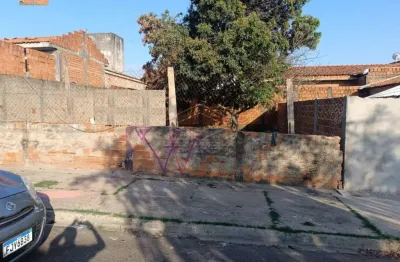 Casa à venda na Vila Industrial, Bauru 