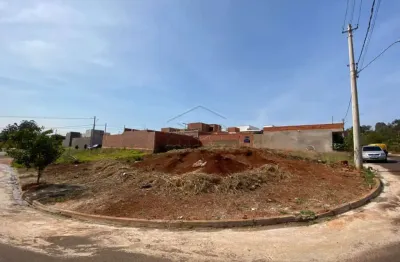 Casa à venda no Jardim Maria Carolina II, Igaraçu do Tietê 