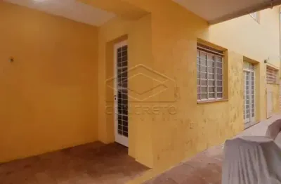 Casa com 4 quartos para alugar no Centro, Jaú 