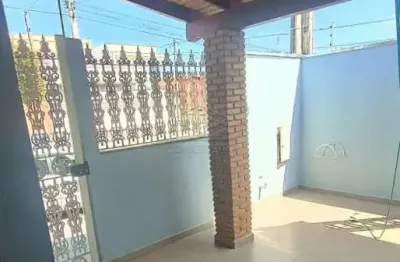 Casa com 3 quartos para alugar no Jardim João Paccola, Lençóis Paulista 
