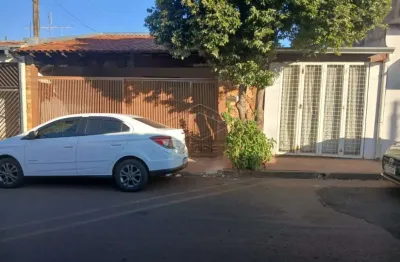 Casa ampla comercial / residencial - próxima do confiança do mary dota!