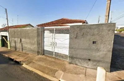 Casa com 02 dormitórios próx. a av. rodrigues alves