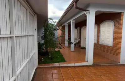 Casa com 3 quartos à venda no Núcleo Habitacional Naza Arradi Nahas, Barra Bonita 