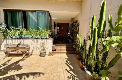 Casa com 4 quartos à venda no Jardim Estoril II, Bauru 