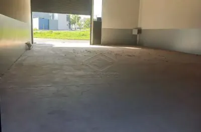 Galpão em excelente localização e com fácil acesso à rodovia. jardim pagani, bauru/sp