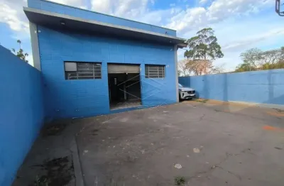 Galpão de 150m² em um terreno de 484m² - excelente localização