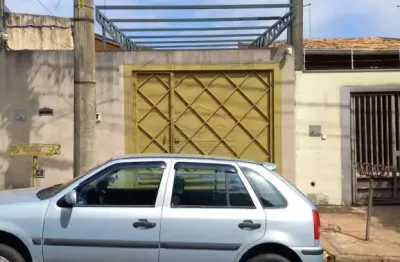 Casa com 2 quartos à venda na Vila Carolina, Bauru 