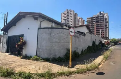 Casa com 4 quartos à venda no Parque Jardim Europa, Bauru 