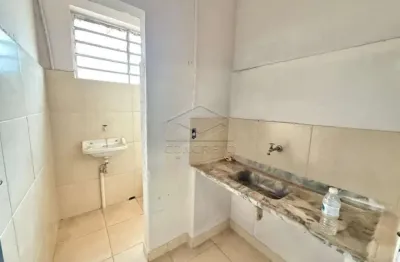 Barracão / Galpão / Depósito para alugar na Chácara Flora, Jaú 