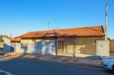 Excelente residência com 3 dormitórios próximo à rua bernardino de campos. vila giunta, bauru/sp