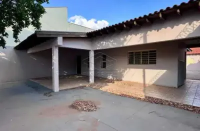 Casa com 3 quartos para alugar no Jardim Eugênia, Bauru 