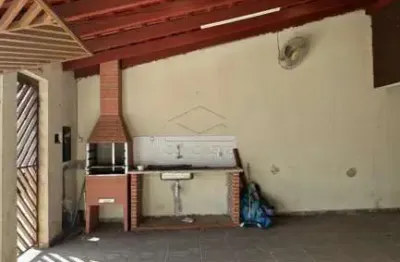 Casa com 2 dormitórios para locação. santa edwiges, bauru/sp