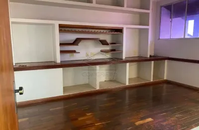 Casa com 4 quartos para alugar na Vila Rocha, Bauru 