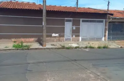 Casa com 3 quartos à venda na Vila Carolina, Bauru 