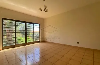 Casa com 5 quartos para alugar no Jardim Maria Luiza I, Jaú 