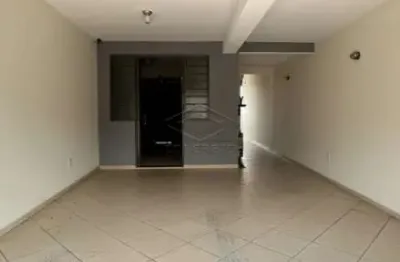 Casa para locação em excelente localização, com 4 dormitórios, e área de lazer com piscina e churrasqueira. vila seabra, bauru/sp