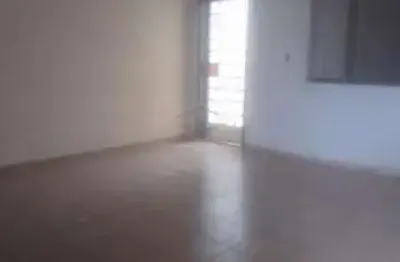 Casa com 2 quartos para alugar na Vila Dutra, Bauru 