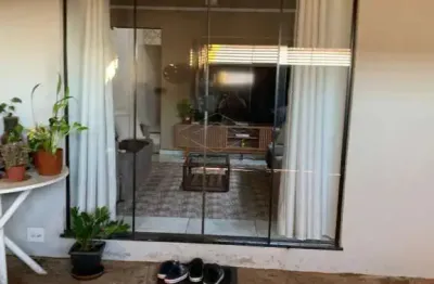 Casa com 2 quartos à venda no Parque Santa Cândida, Bauru 