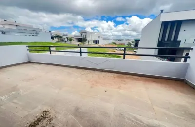 Casa em condomínio fechado com 4 quartos para alugar no Lívia III, Botucatu 