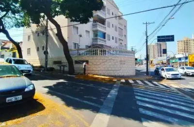 Excelente apartamento terreo com 02 dormitorios no centro da cidade