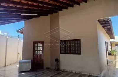 Casa com 3 quartos para alugar no Jardim Gerson França, Bauru 