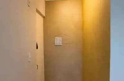 Apartamento com 2 quartos para alugar no Jardim Bom Pastor, Botucatu 