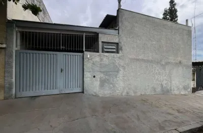 Casa com 3 quartos à venda na Vila Santa Clara, Bauru 