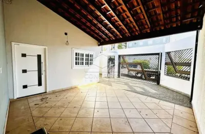 Casa com 3 dormitórios sendo 1 suíte e piscina no jardim terra branca, bauru/sp