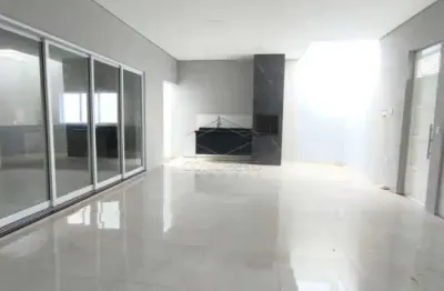Casa com 3 quartos para alugar no Centro, Barra Bonita 