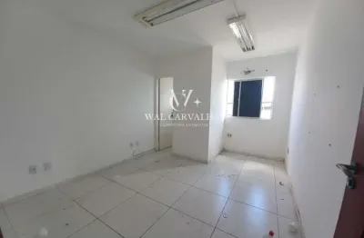Sala comercial para alugar na Rua Bernardes Guimarães, 190, Poço, Maceió