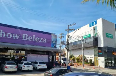 Loja comercial para locação em são pedro da aldeia, centro, 2 banheiros