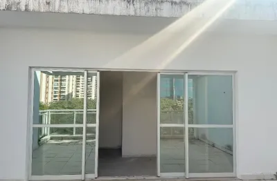 Linda cobertura comercial no O2 Corporate – 54 m² com varanda e vista livre!!!