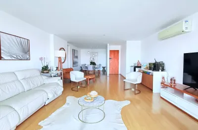 Península – Barra da Tijuca | Vista Lagoa + Vista Mar | 3 Quartos (2 Suítes) | 3 Vagas | Infra Completa
