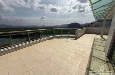 Cobertura exclusiva com vista deslumbrante para a lagoa e toda a península – condomínio saint barth, barra da tijuca