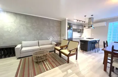 Cobertura com 3 quartos à venda na avenida das raias, 102, jurerê internacional, florianópolis, 191 m2 por r$ 2.950.000