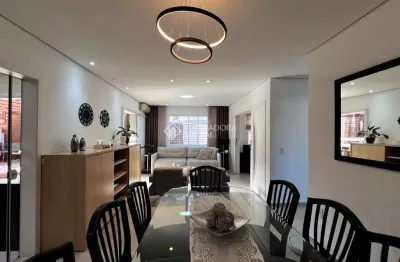 Casa com 3 quartos à venda na rua joão motta espezim, 745, saco dos limões, florianópolis, 207 m2 por r$ 1.900.000