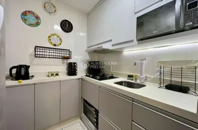 Apartamento com 2 quartos à venda na rua acelon pacheco da costa, 295, itacorubi, florianópolis, 52 m2 por r$ 595.000