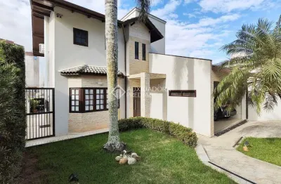 Casa com 4 quartos à venda na rua josé durieux, 77, córrego grande, florianópolis, 221 m2 por r$ 2.390.000