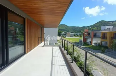 Casa em condomínio fechado com 4 quartos à venda na rua intendente antônio damasco, 1465, ratones, florianópolis, 375 m2 por r$ 3.920.000