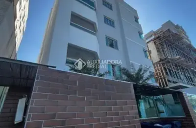 Apartamento com 2 quartos à venda na avenida da pedra branca, 1511, pedra branca, palhoça, 68 m2 por r$ 430.000