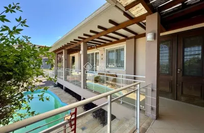 Casa com 3 quartos à venda na servidão laurita apolinário, 62, saco dos limões, florianópolis, 110 m2 por r$ 1.590.000