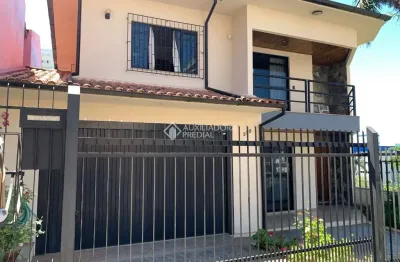 Casa com 3 quartos à venda na rua santo antônio, 330, barreiros, são josé, 253 m2 por r$ 1.990.000